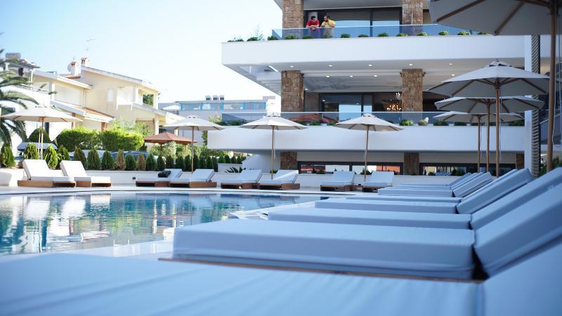 Agnes Deluxe Hotel Pefkochori Exterior photo